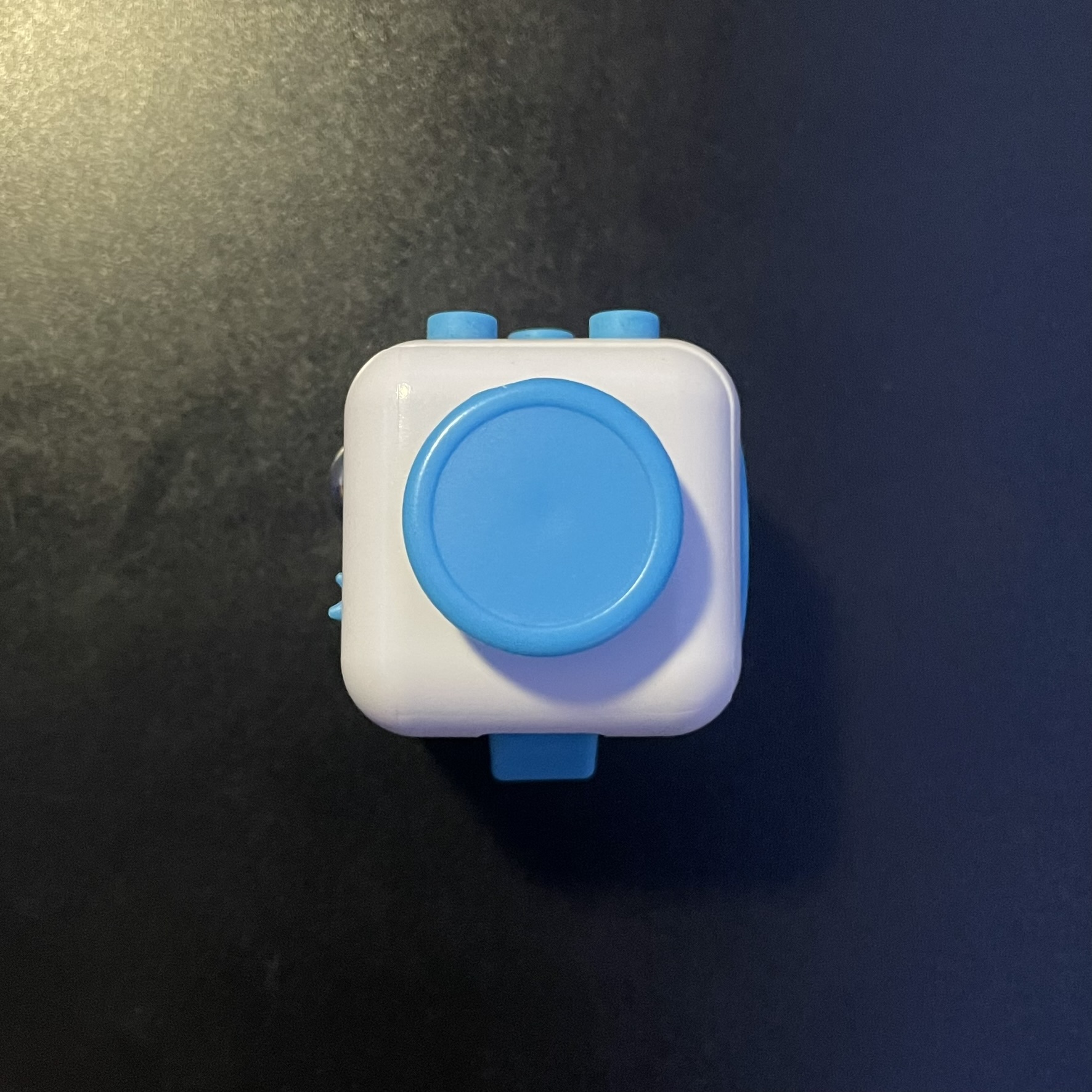Fidget cube angle 3